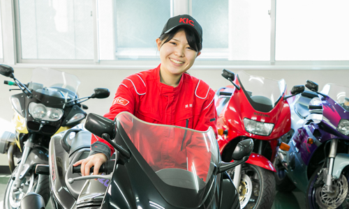 二級自動車工学科 武田 梨瑚さん 誠修高等学校出身(福岡県)